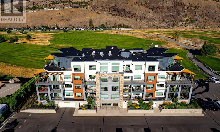 302-651 Dunes Drive