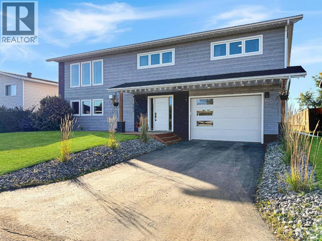 107 6 Avenue SW - 3