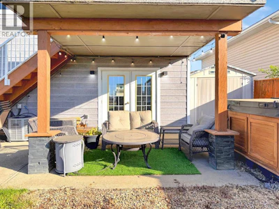 107 6 Avenue SW - 5