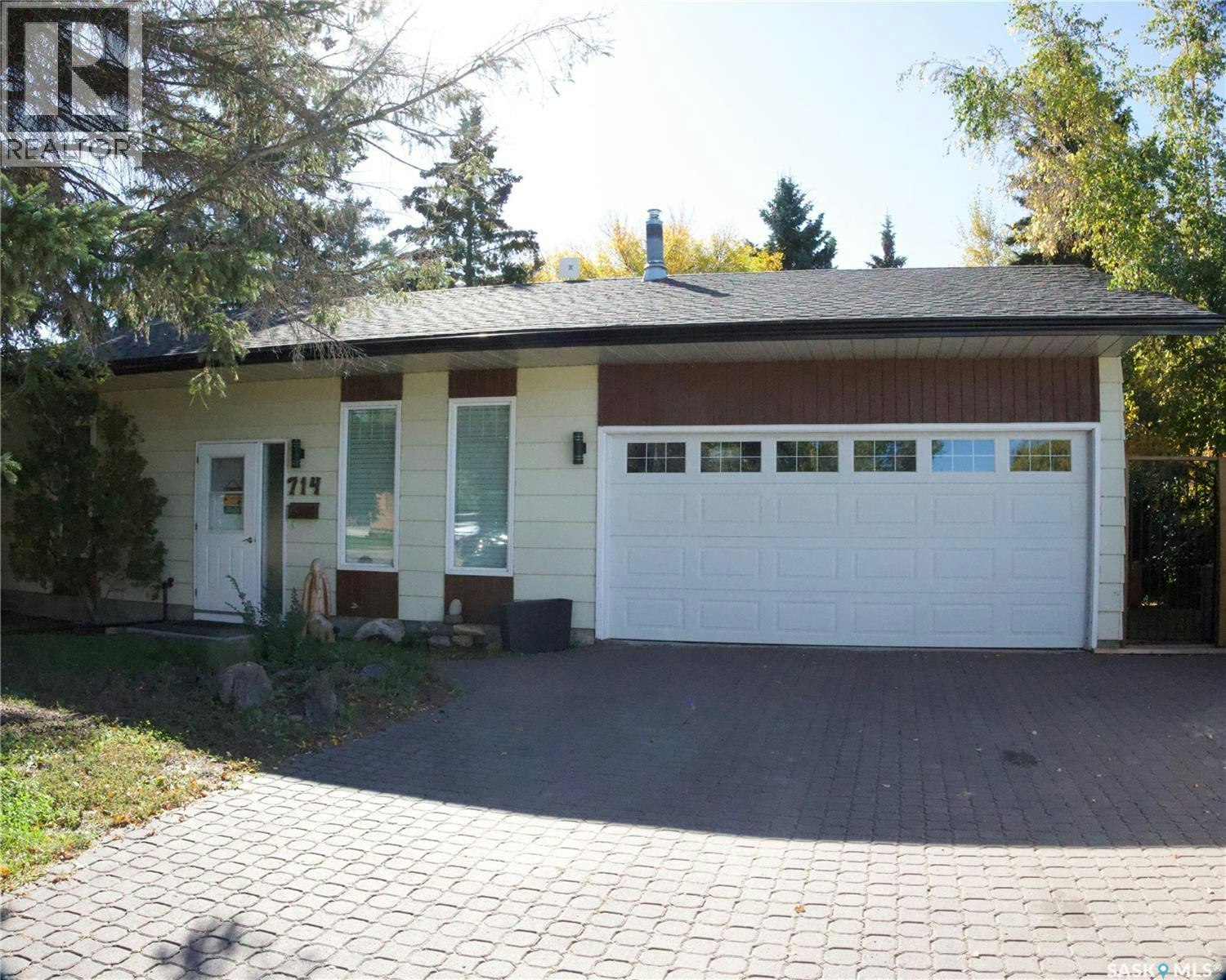 714 4th Street S, Martensville, SK, S0K 2T0