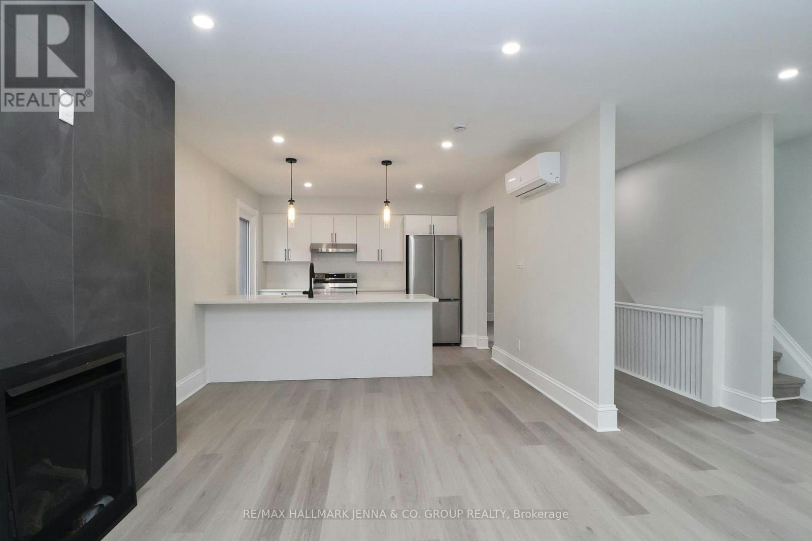 3-332 Osgoode Street, Ottawa, ON, K1N 6T3 - 7