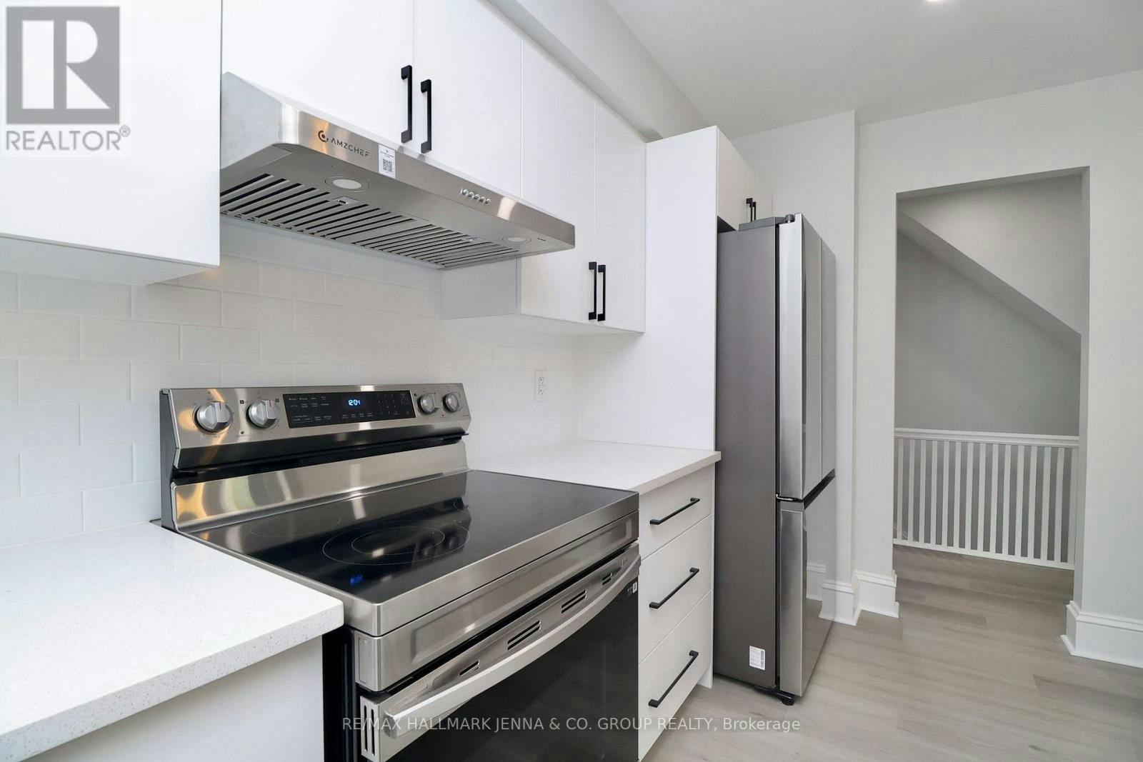 3-332 Osgoode Street, Ottawa, ON, K1N 6T3 - 11
