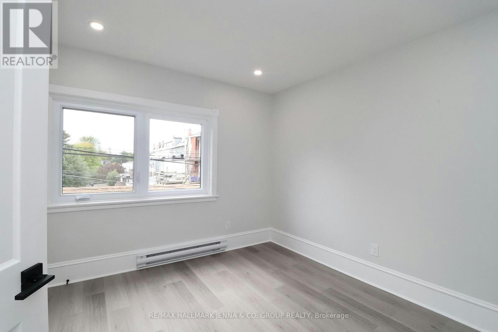 3-332 Osgoode Street, Ottawa, ON, K1N 6T3 - 14