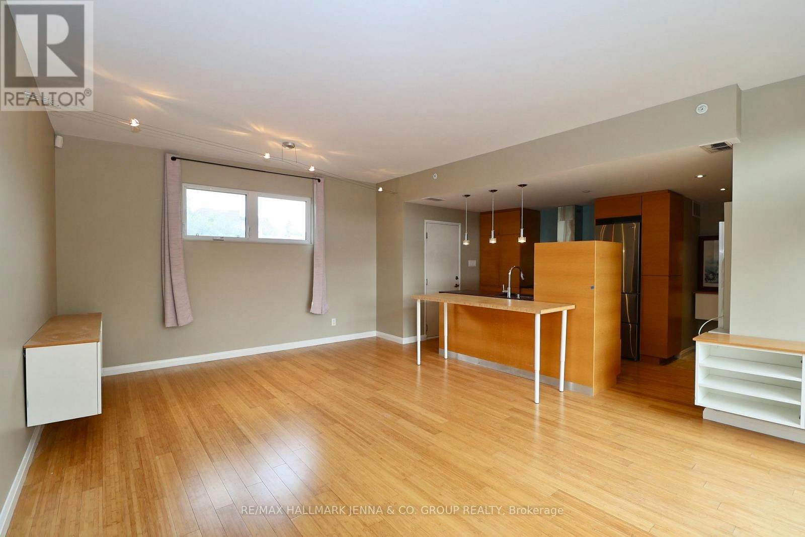 3-331 Osgoode Street, Ottawa, ON, K1N 1H2 - 8