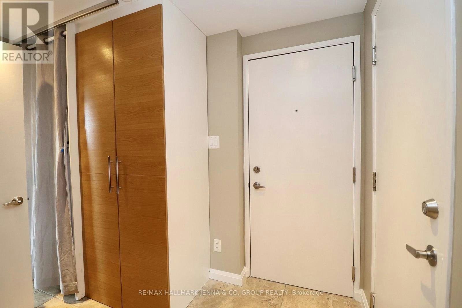3-331 Osgoode Street, Ottawa, ON, K1N 1H2 - 3