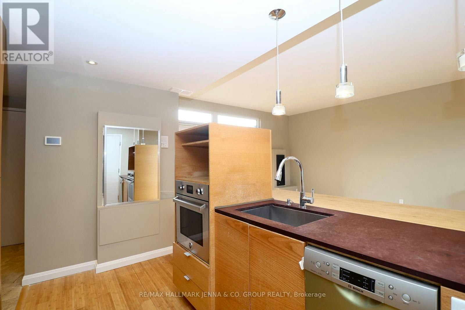 3-331 Osgoode Street, Ottawa, ON, K1N 1H2 - 11