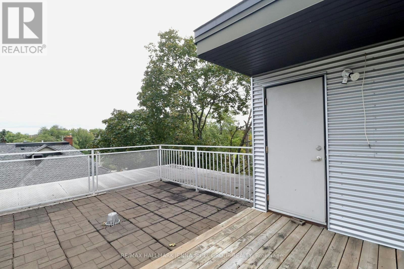 3-331 Osgoode Street, Ottawa, ON, K1N 1H2 - 24