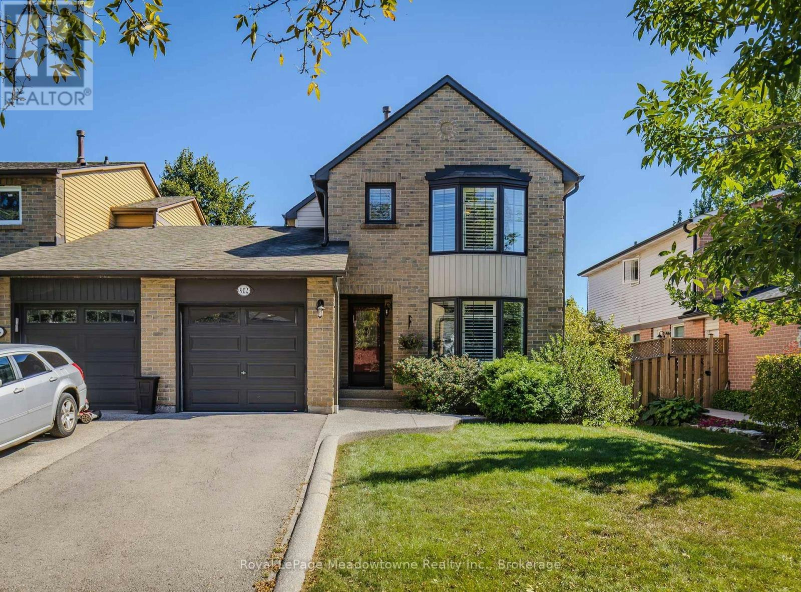 902 Laurier Avenue, Milton, ON, L9T 4H6