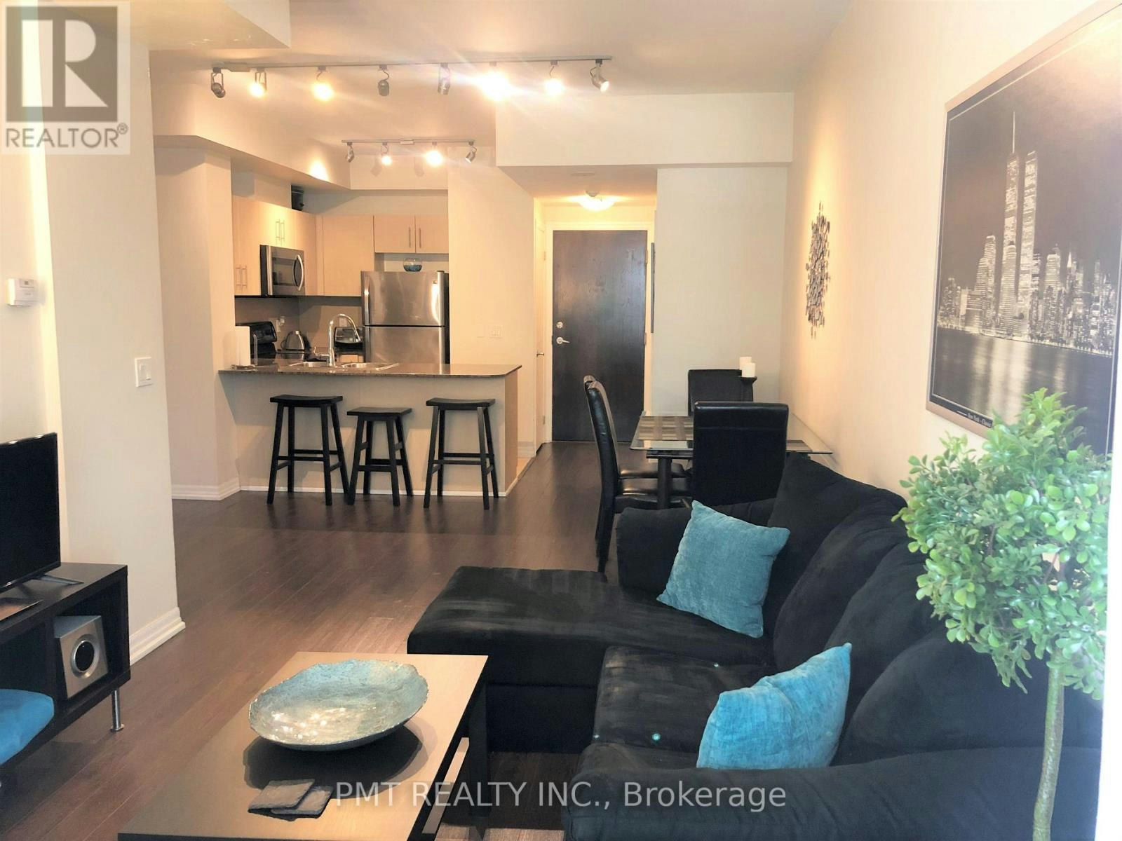 408-12 Yonge Street, Toronto, ON, M5E 1Z9