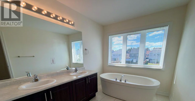 229 Brownley Lane, Essa, ON, L3W 0R3 - 35