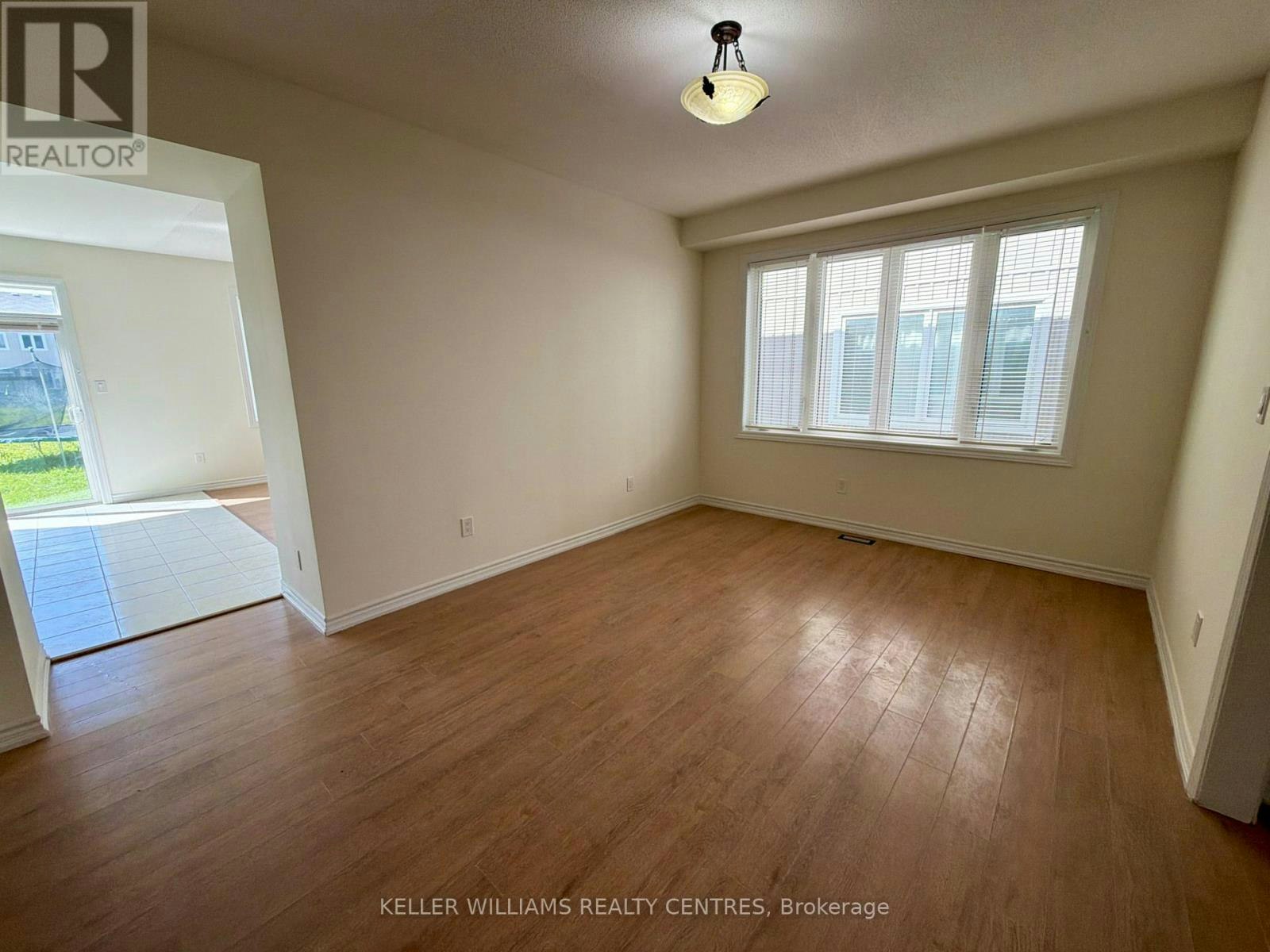 229 Brownley Lane, Essa, ON, L3W 0R3 - 7