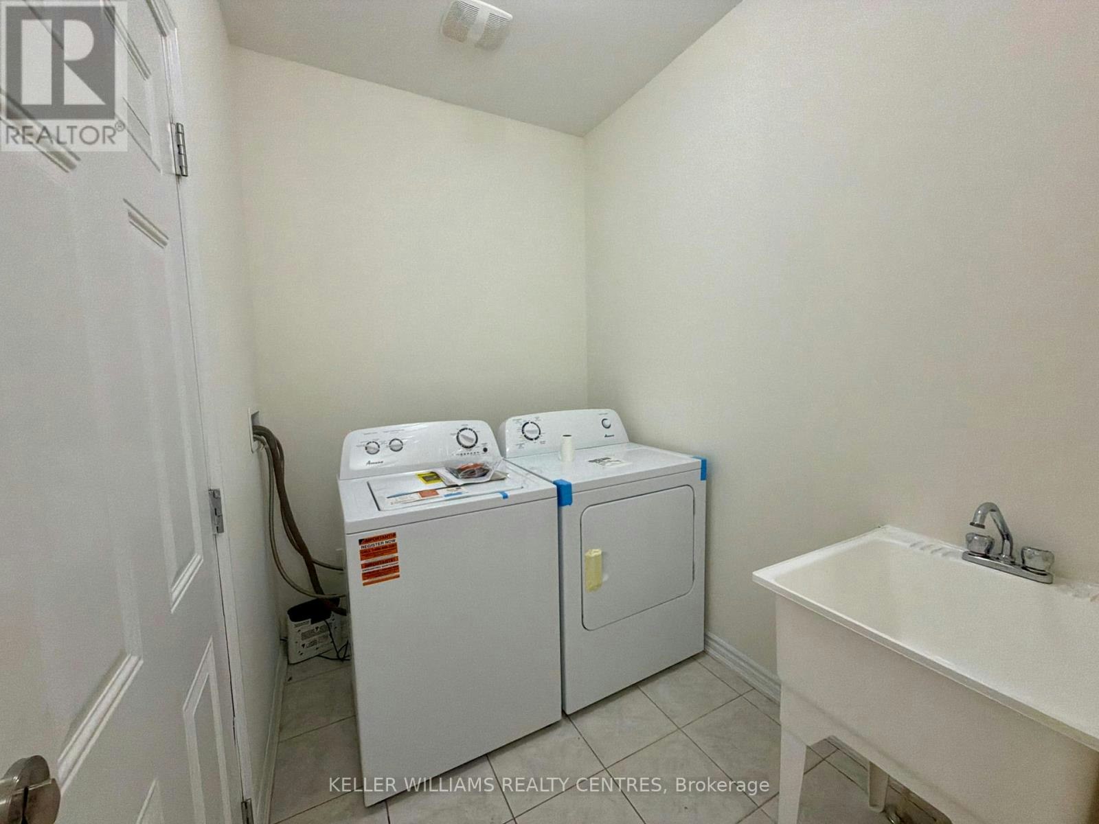 229 Brownley Lane, Essa, ON, L3W 0R3 - 6