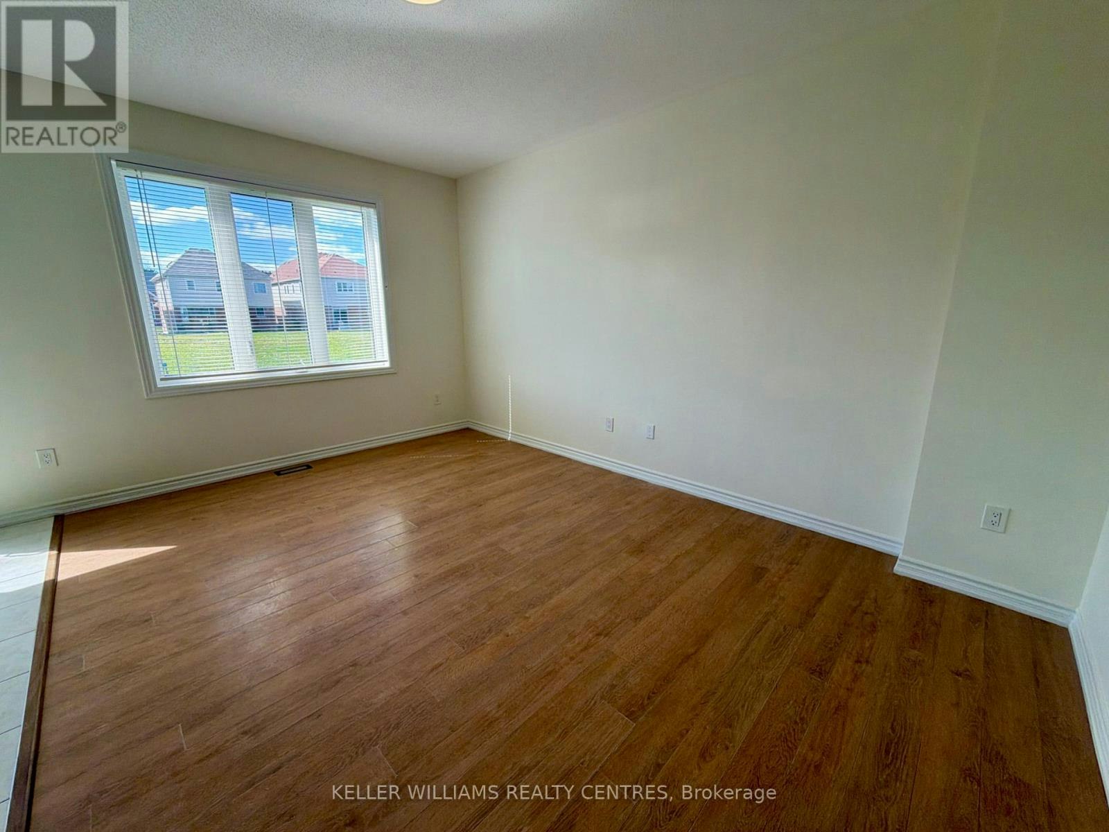 229 Brownley Lane, Essa, ON, L3W 0R3 - 16