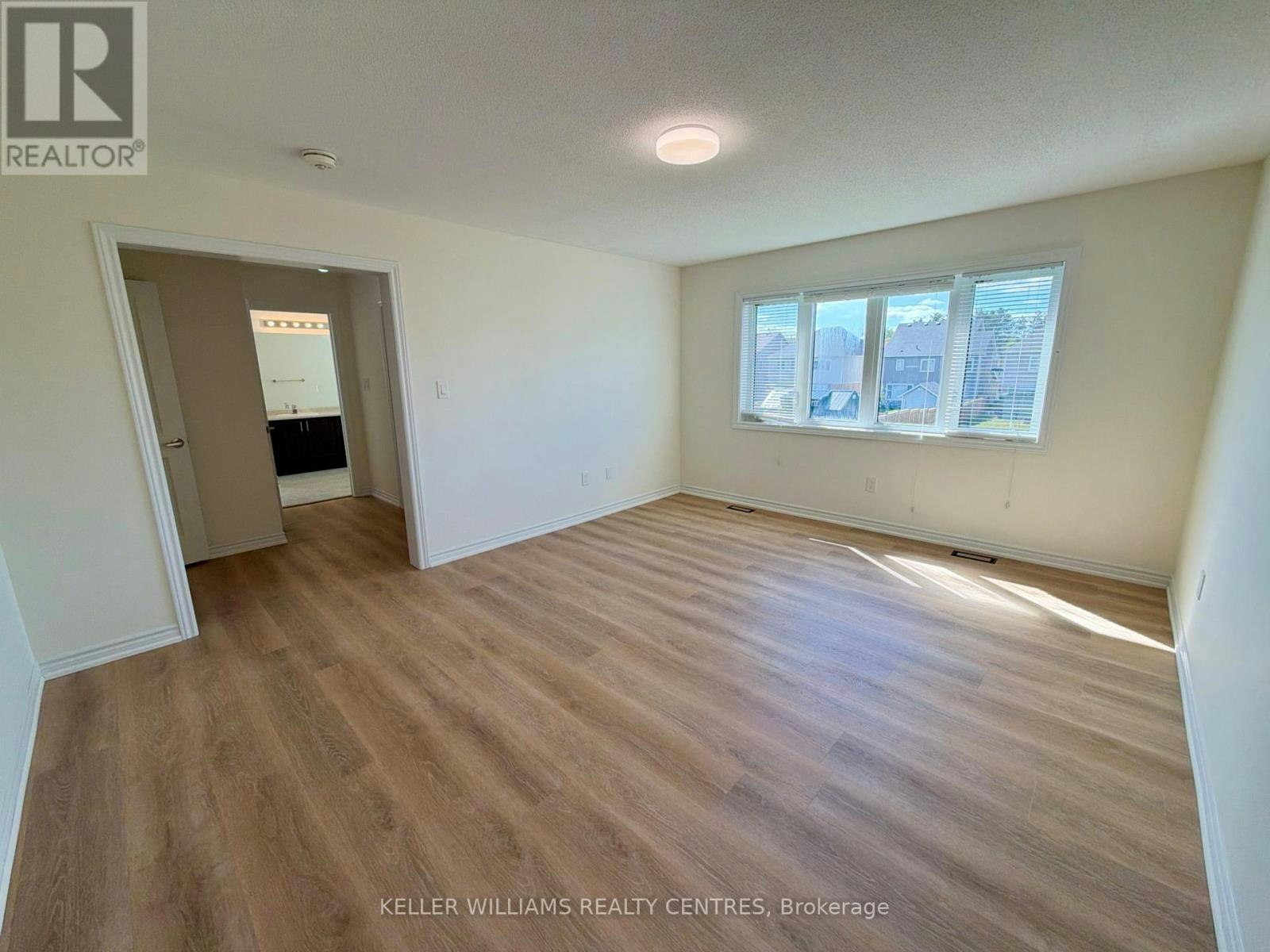 229 Brownley Lane, Essa, ON, L3W 0R3 - 33