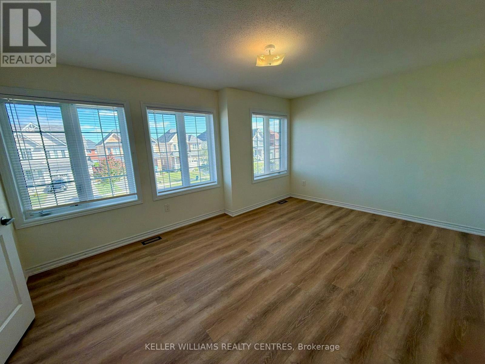 229 Brownley Lane, Essa, ON, L3W 0R3 - 24
