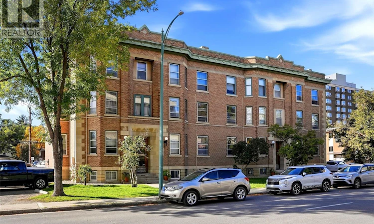 29-2201 14th Avenue