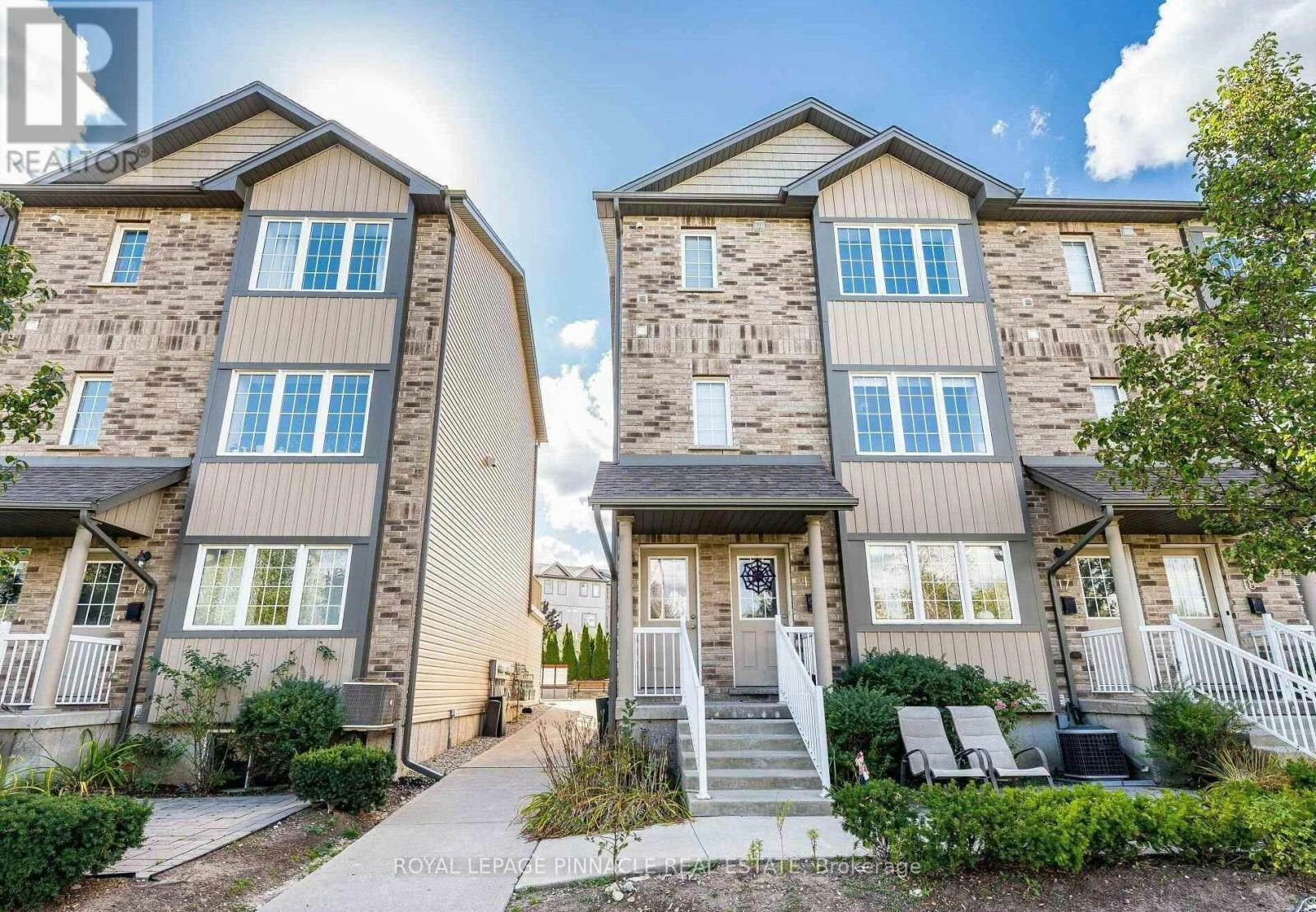 15-275 Old Huron Road E, Kitchener, ON, N2R 1P9