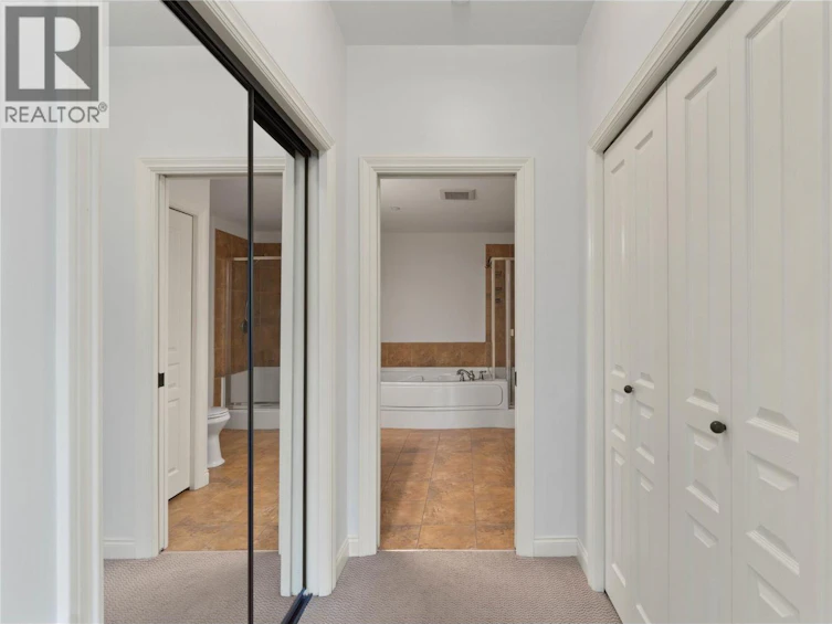 207-1390 Hillside Drive, Kamloops, BC, V2E 0A6 - 24