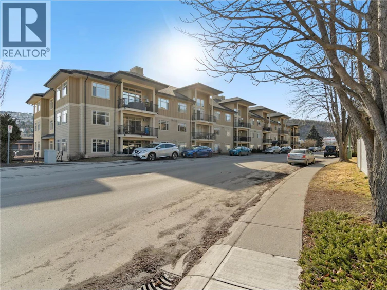207-1390 Hillside Drive, Kamloops, BC, V2E 0A6 - 35