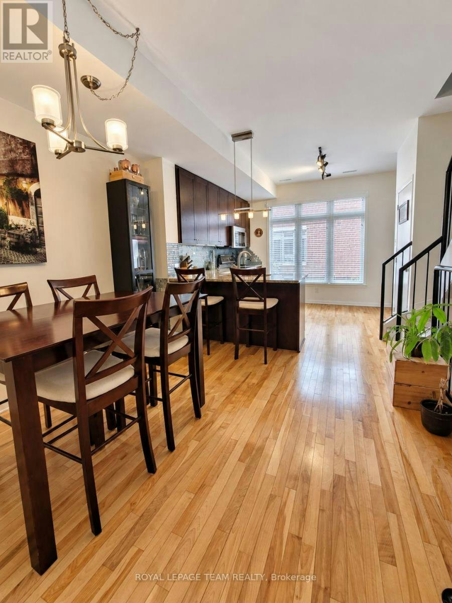 19-797 Montreal Road, Ottawa, ON, K1K 0S9 - 2