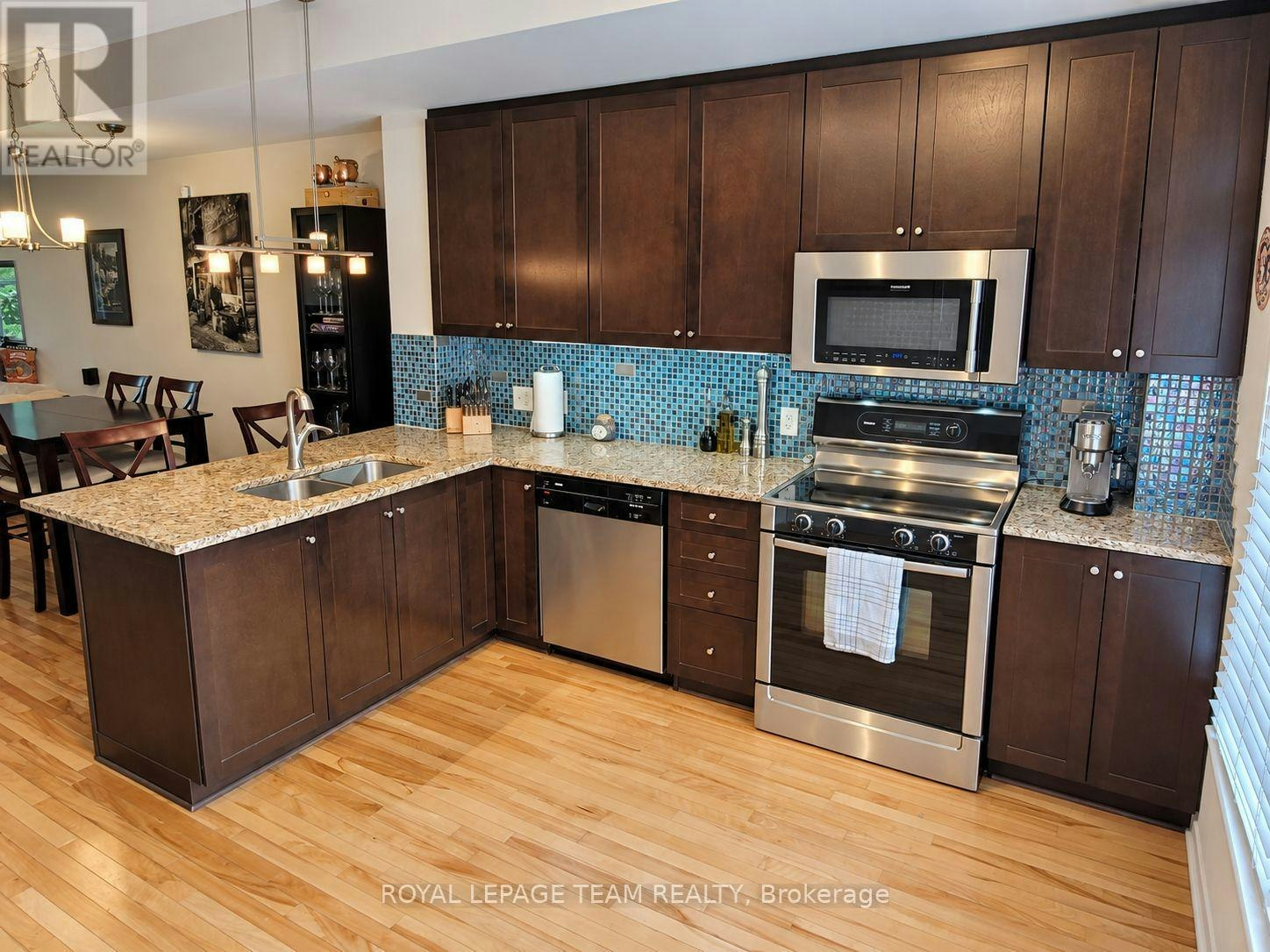 19-797 Montreal Road, Ottawa, ON, K1K 0S9 - 4