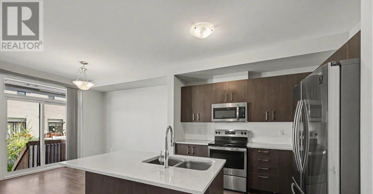 99 Natare Place, Ottawa, ON, K2T 0P3 - 4