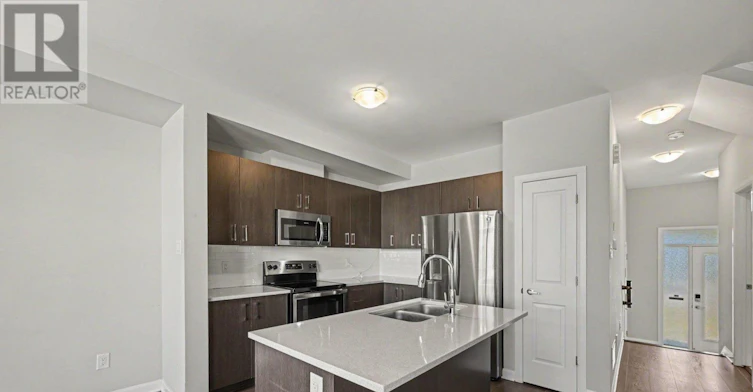 99 Natare Place, Ottawa, ON, K2T 0P3 - 5