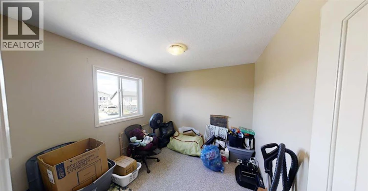B-9334 Lakeland Drive, Grande Prairie, AB, T8X 1N5 - 9