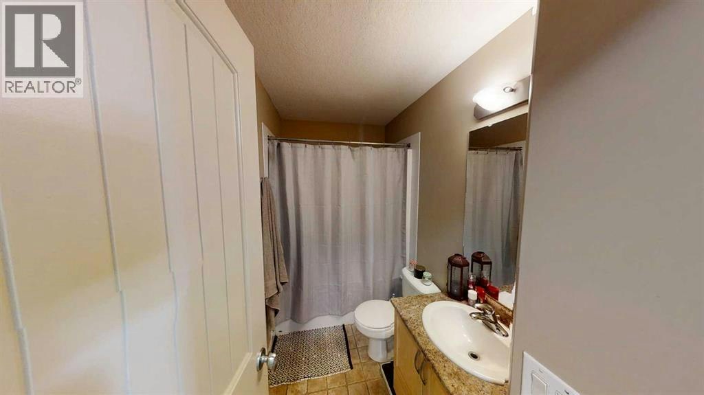 B-9334 Lakeland Drive, Grande Prairie, AB, T8X 1N5 - 6