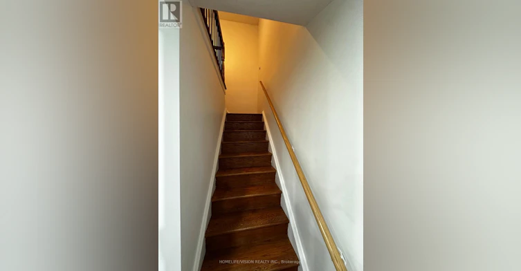 A-473 Cosburn Avenue, Toronto, ON, M4J 2N6 - 5