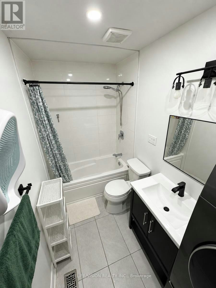 A-473 Cosburn Avenue, Toronto, ON, M4J 2N6 - 7