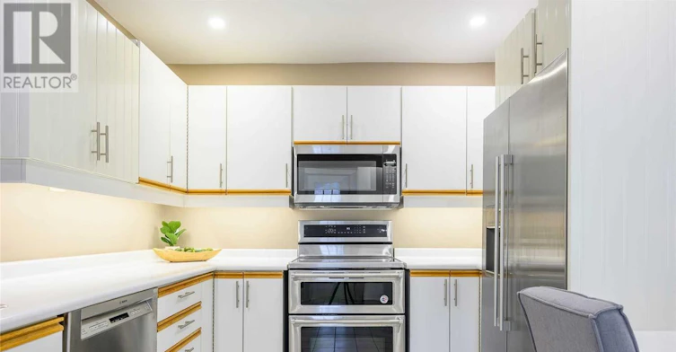 331 Trafalgar Road, Oakville, ON, L6J 3H3 - 5