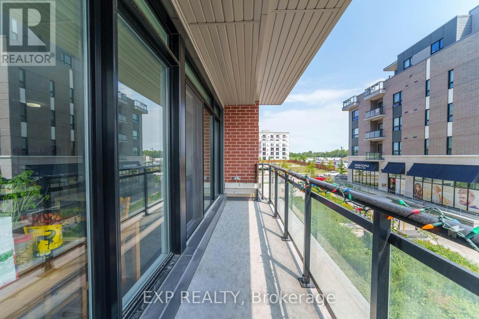202-397 Codd's Road, Ottawa, ON, K1K 5C7 - 6