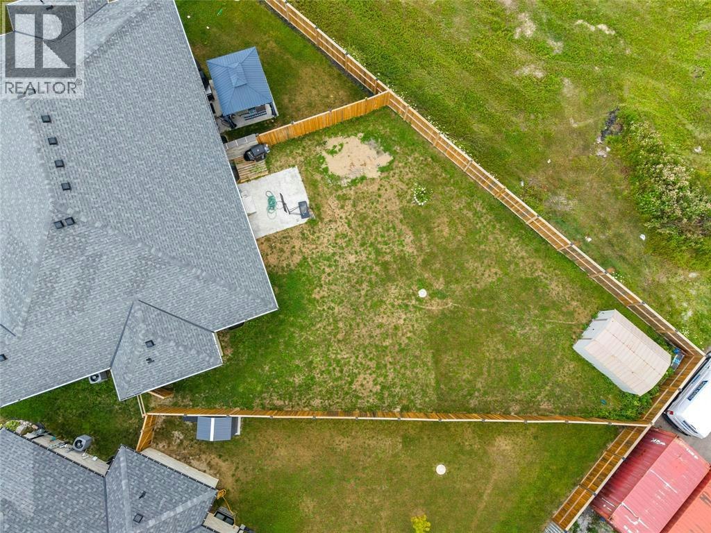 709 Ferdinands Crescent, Sarnia, ON, N7W 0B5 - 37