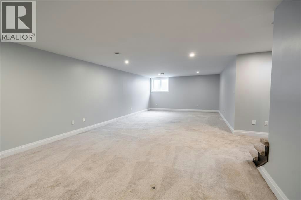709 Ferdinands Crescent, Sarnia, ON, N7W 0B5 - 21