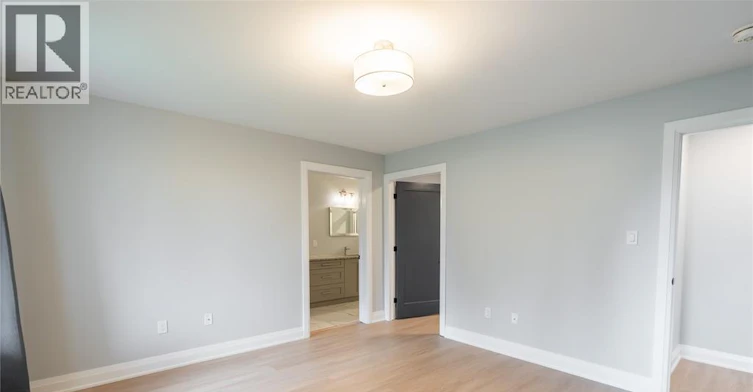 709 Ferdinands Crescent, Sarnia, ON, N7W 0B5 - 13
