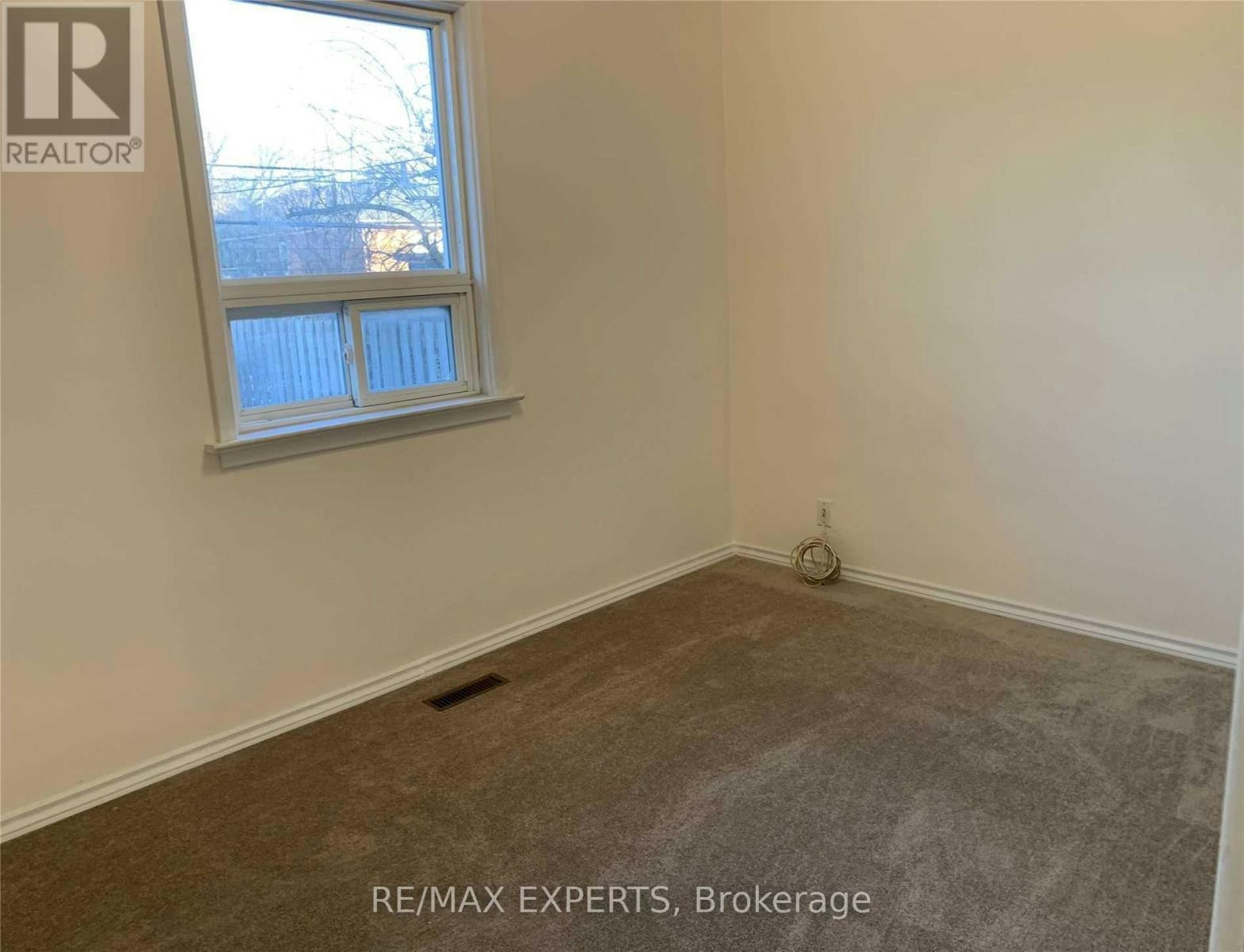 733 Markham Road, Toronto, ON, M1H 2A8 - 8