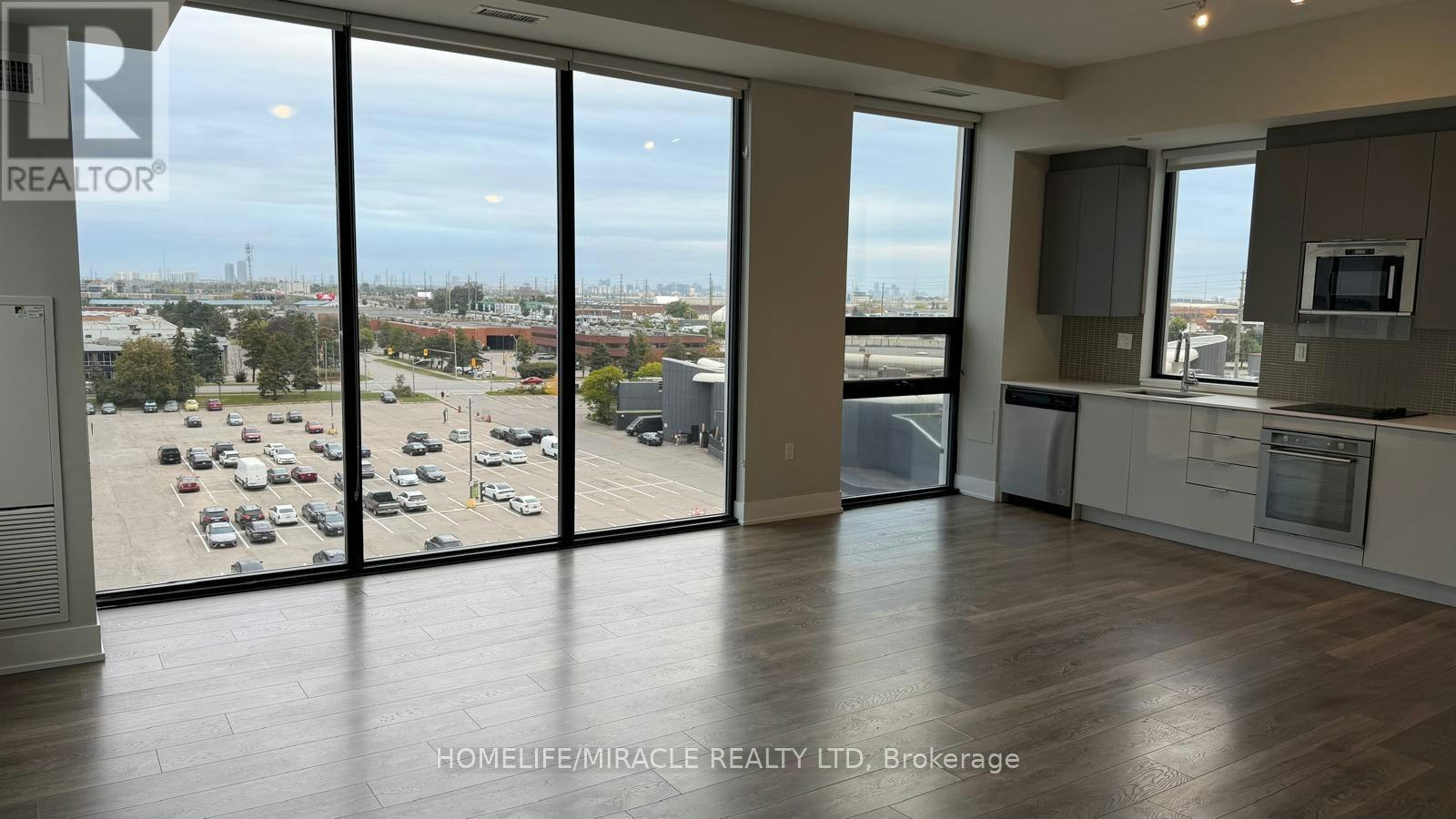 617-2908 7 Highway, Vaughan, ON, L4K 0K5 - 3