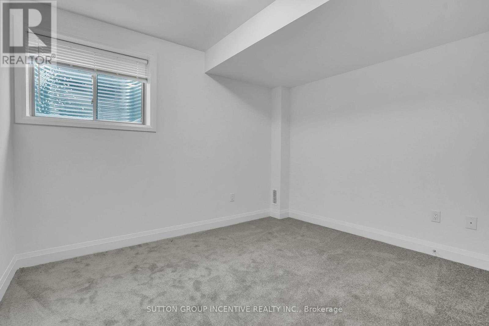 2-5 Ranch Terrace, Barrie, ON, L9J 0Y3 - 7