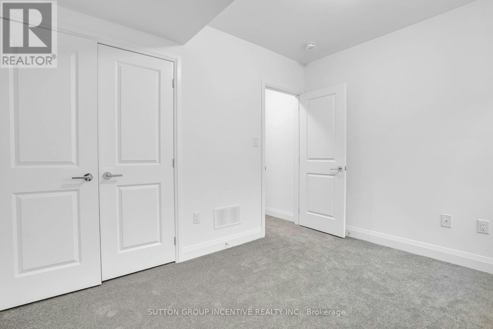 2-5 Ranch Terrace, Barrie, ON, L9J 0Y3 - 6