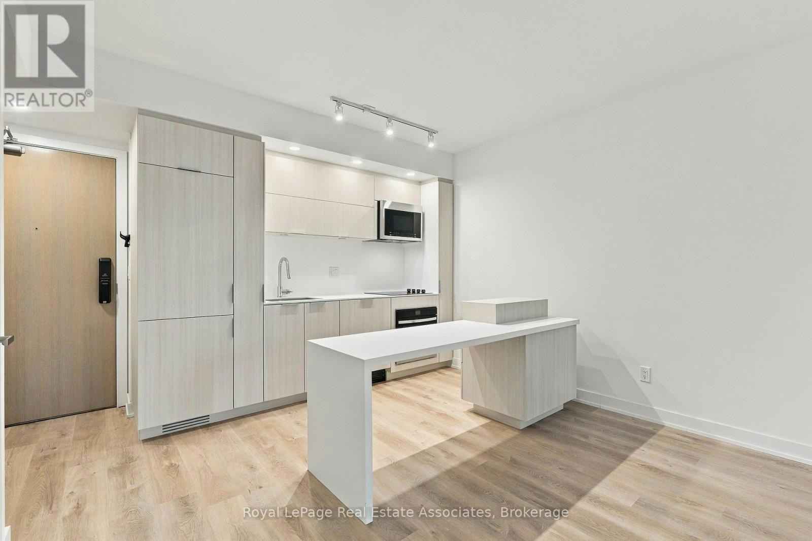 1308-370 Martha St Street, Burlington, ON, L7R 0G9 - 9