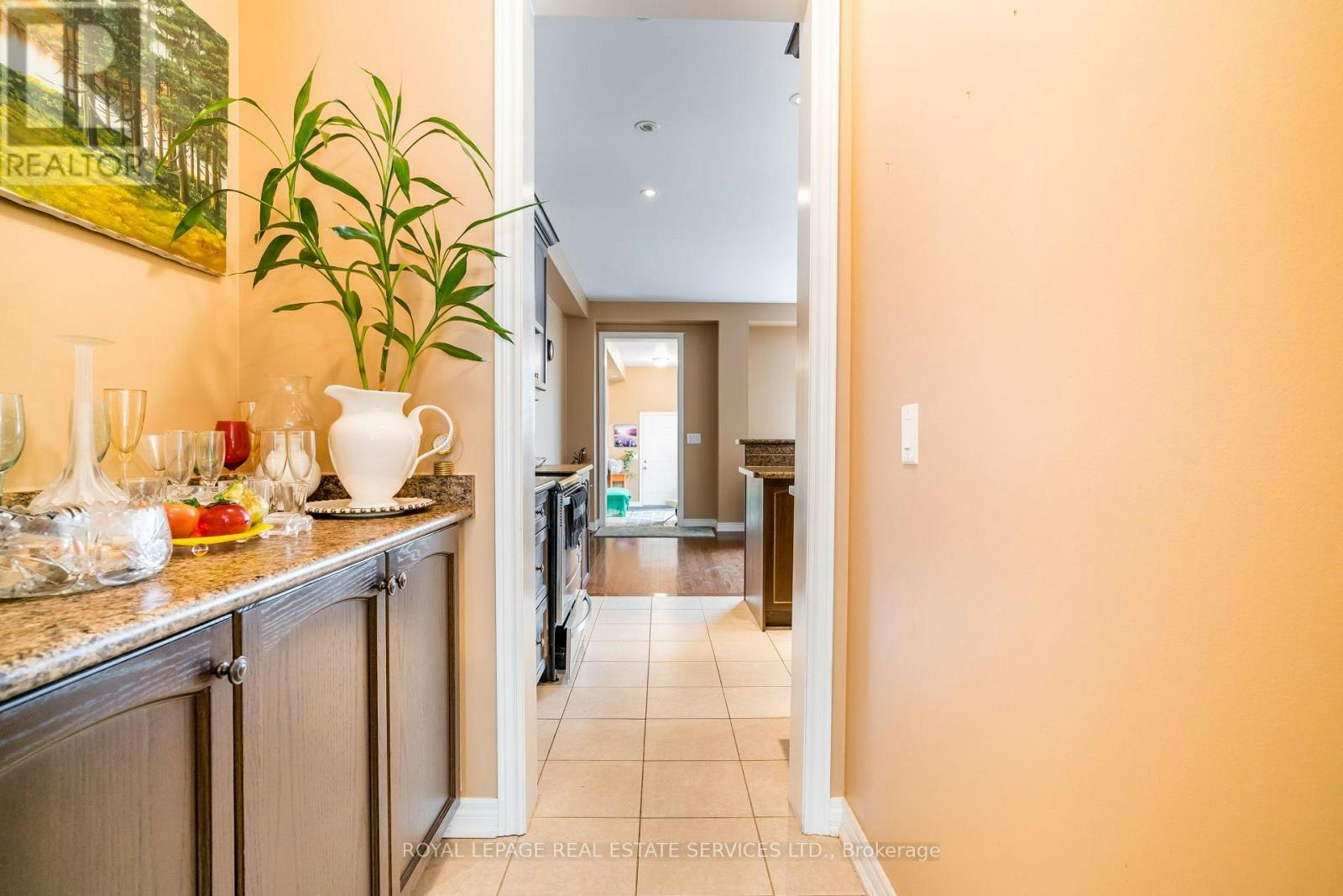 511 Sixteen Mile Drive, Oakville, ON, L6M 0P7 - 9
