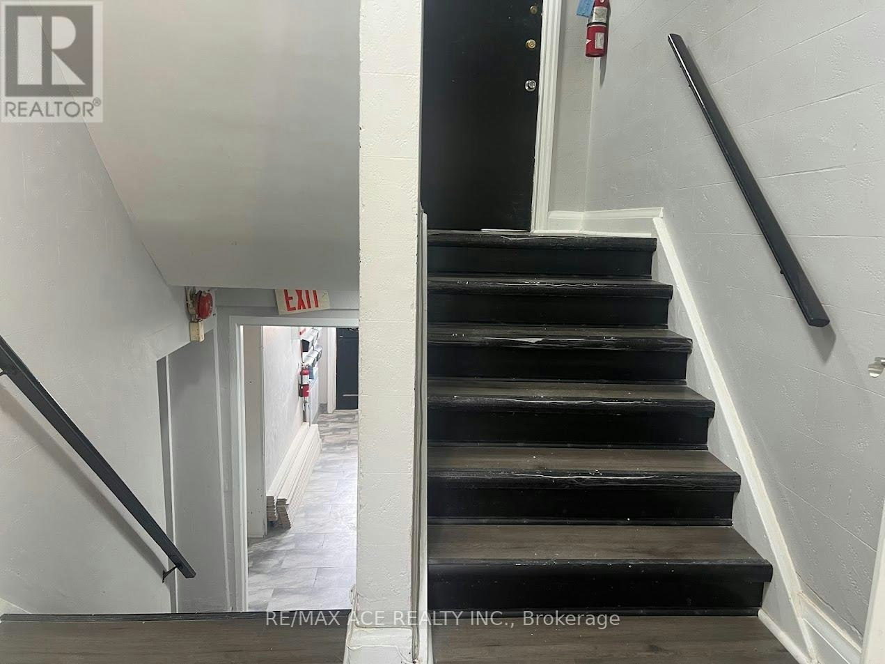 2-21 Towpath Road, Thorold, ON, L2V 2P5 - 3