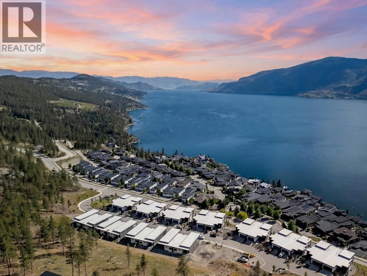 22-9201 W Okanagan Centre Road, Lake Country, BC, V4V 0B8 - 2