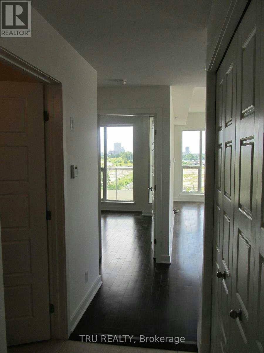 706 300c Lett Street, Ottawa, ON, K1R 0A7 - 3