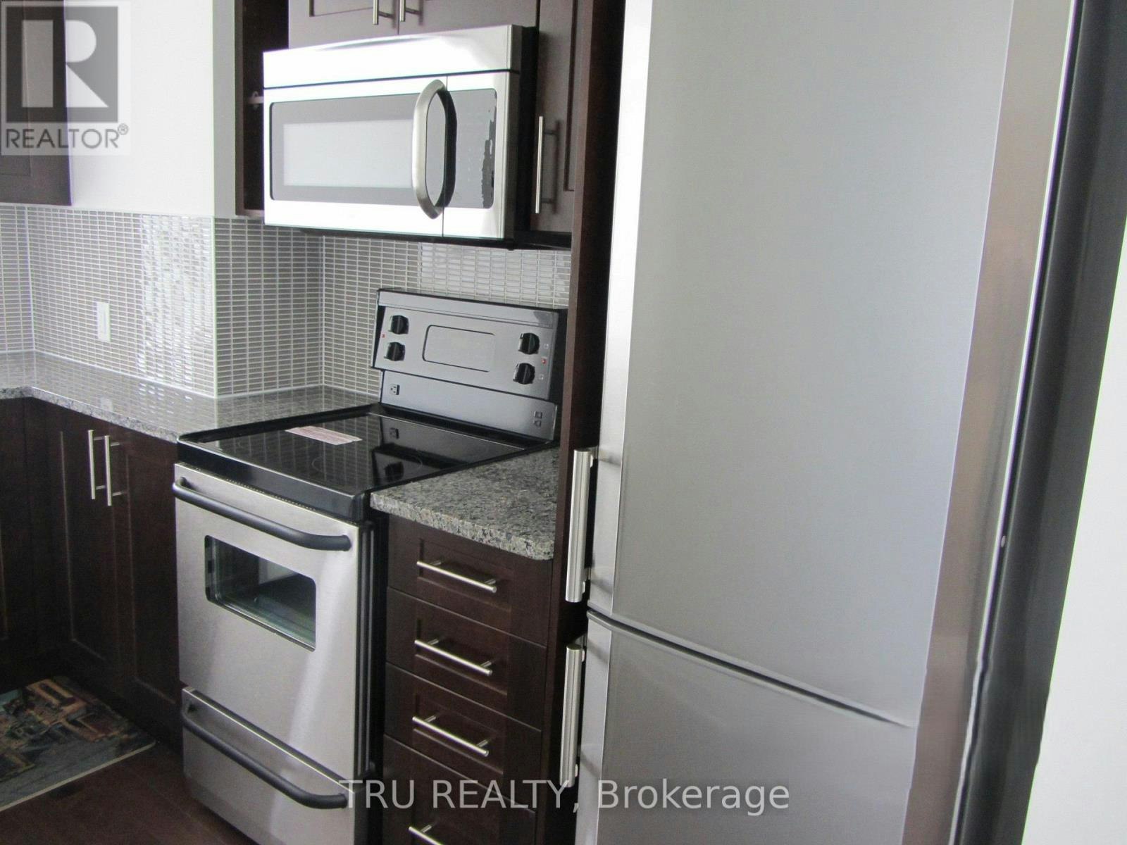 706 300c Lett Street, Ottawa, ON, K1R 0A7 - 10