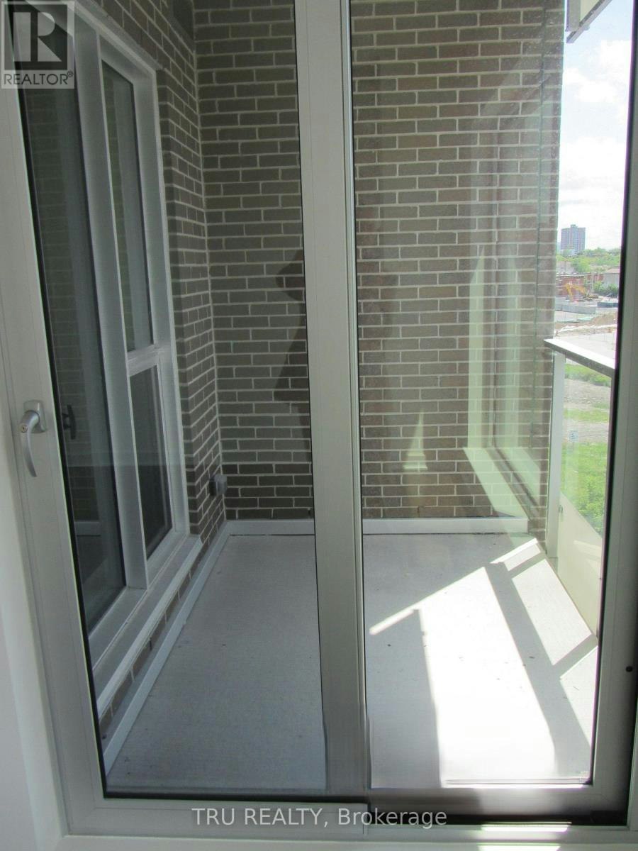 706 300c Lett Street, Ottawa, ON, K1R 0A7 - 8