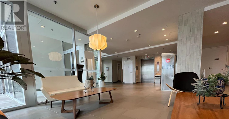 706 300c Lett Street, Ottawa, ON, K1R 0A7 - 2