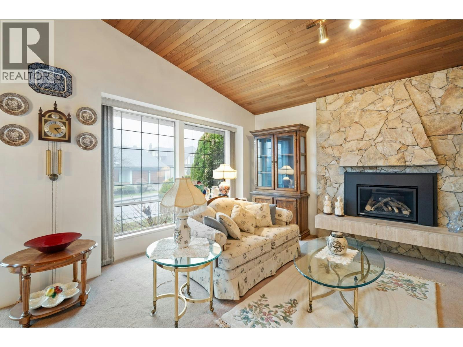 431 Glenbrook Drive, New Westminster, BC, V3L 5J3 - 9