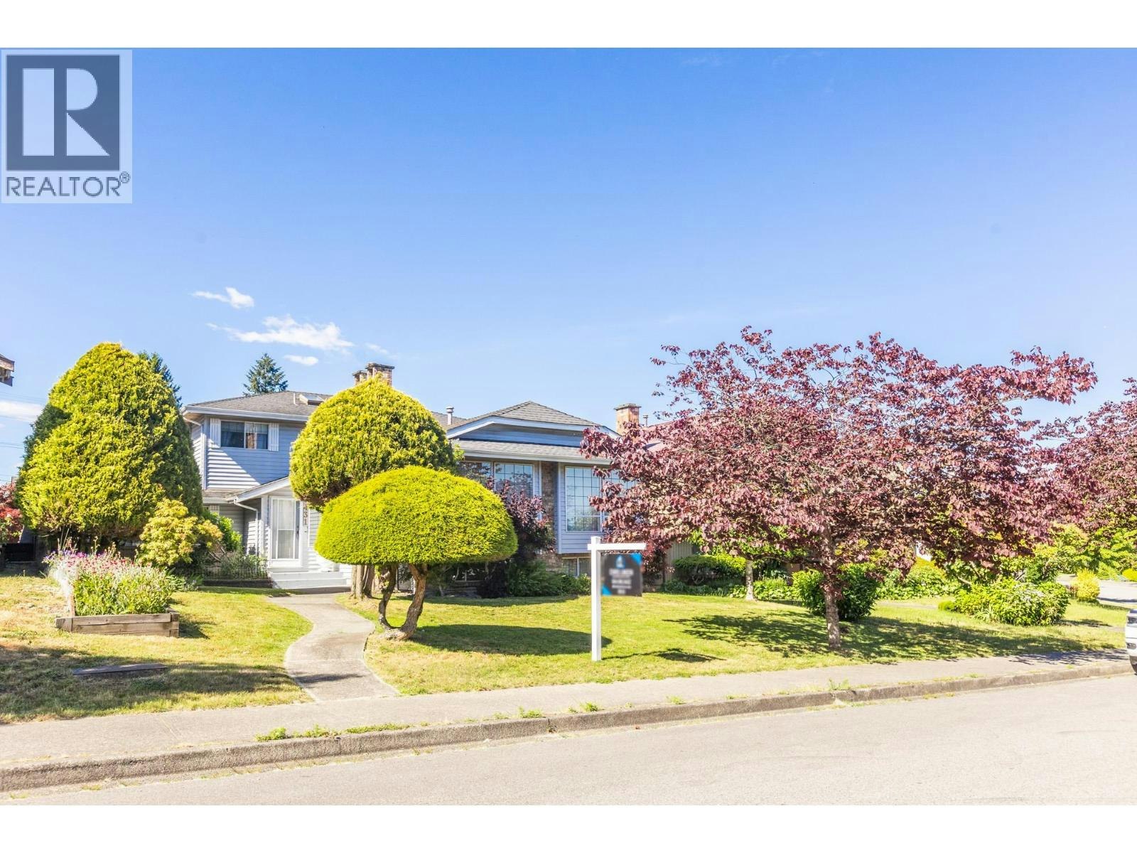 431 Glenbrook Drive, New Westminster, BC, V3L 5J3 - 5